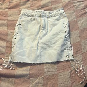 Windsor white denim skirt